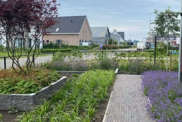 images/001-tuinaanleg-ettenleur/rene-molenaar/mooie-tuinen-voorbeelden-tilburg-oisterwijk-635x424-f73