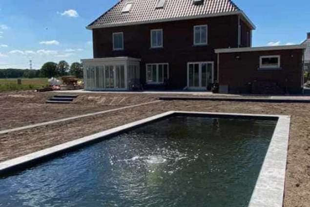 zwemvijver aanleggen nieuwe warande Berkel Enschot aanleg tuin en grondwerk 