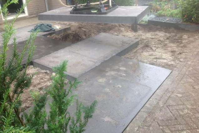 images/003dongen/10 leggen van betontegels voor een oprit moderen tuinontwerpen tilburg-635x424-86c