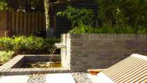 images/mes/6 strakke waterbak gecombineerd met split split in een moderne tuin hovenier -210x119-d11